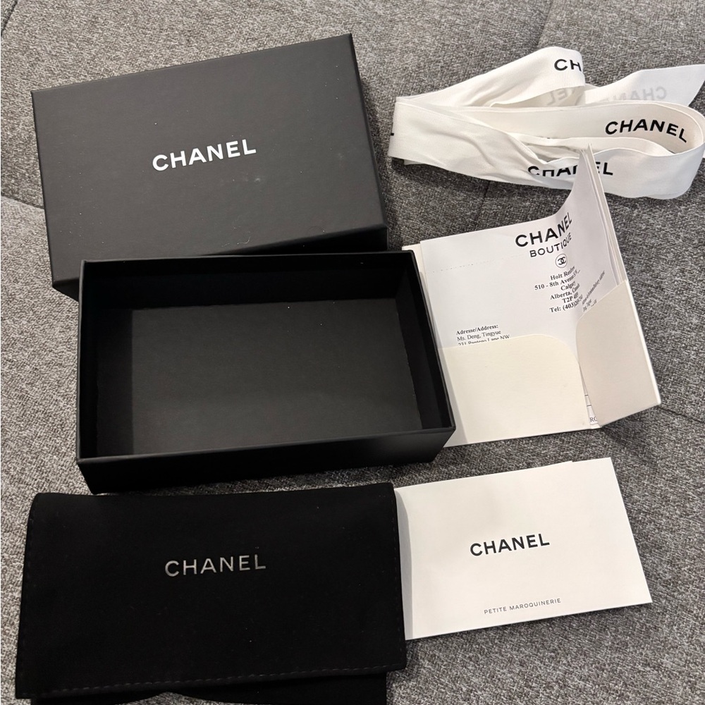 Chanel 22K Pink wallet/ card holder - Picture 11 of 11